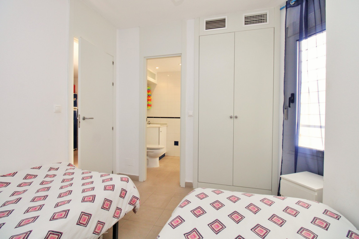 Herverkoop - Appartement  - Playa Flamenca