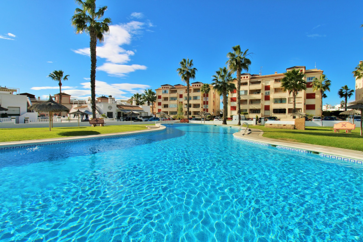 Resale - Apartment  - Playa Flamenca