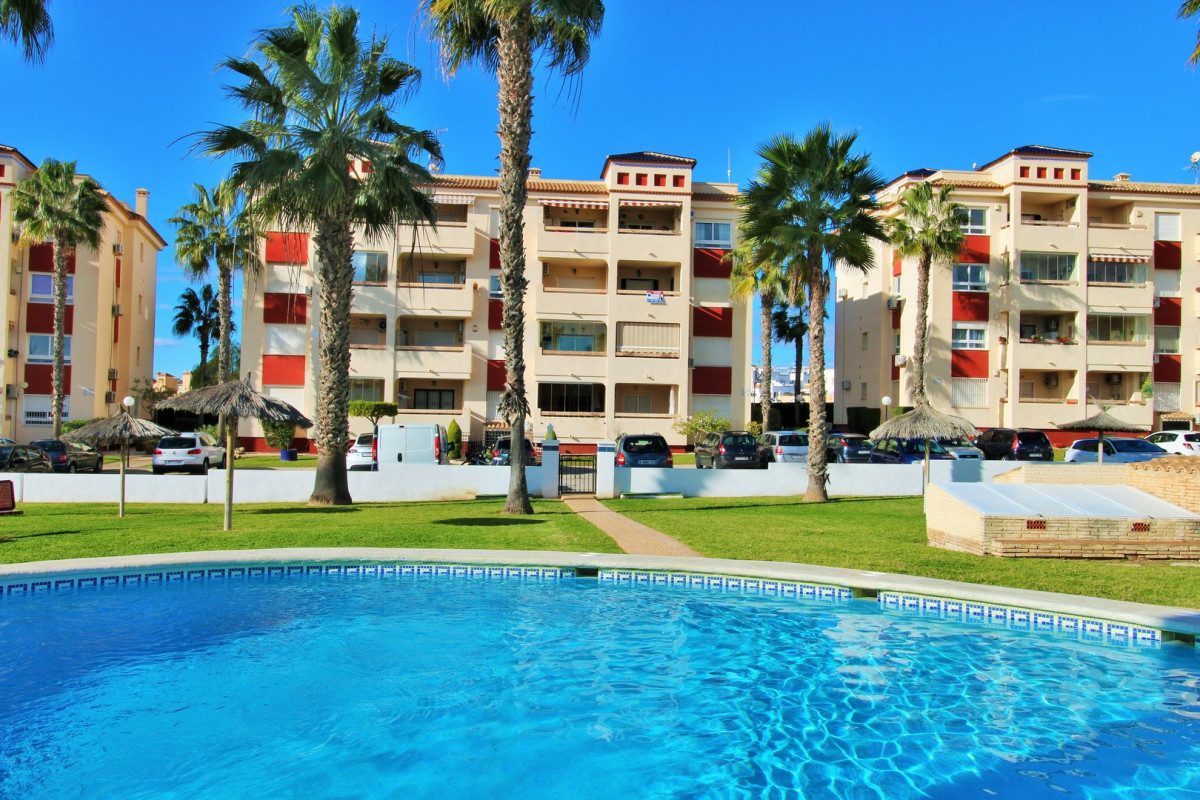 Resale - Apartment  - Playa Flamenca