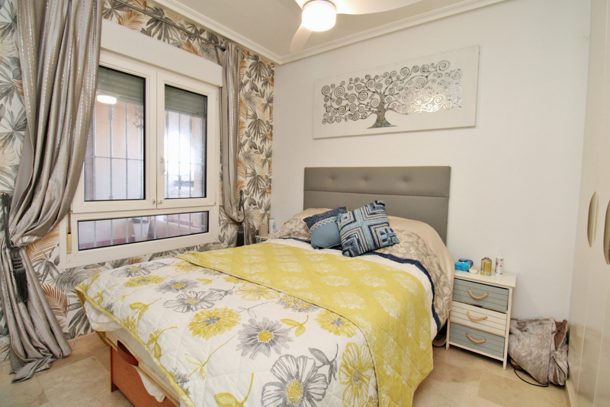 Resale - Apartment  - Playa Flamenca