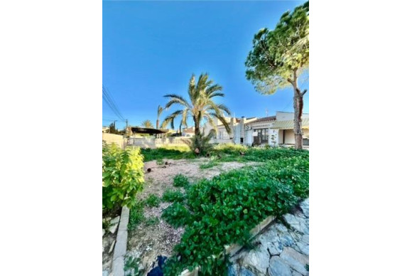 Herverkoop - Villa - Torrevieja - Aguas Nuevas