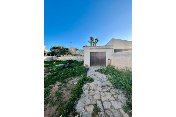 Herverkoop - Villa - Torrevieja - Aguas Nuevas