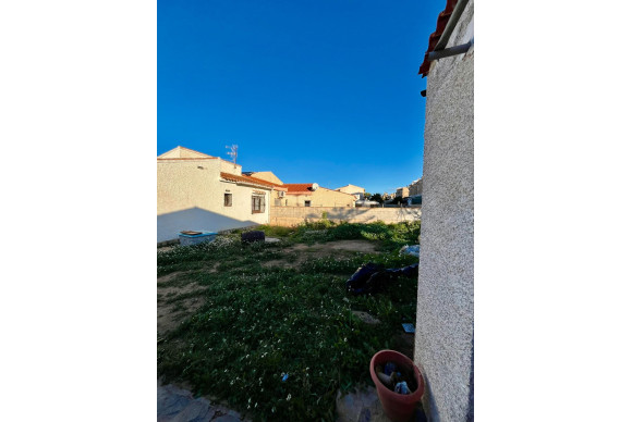 Herverkoop - Villa - Torrevieja - Aguas Nuevas