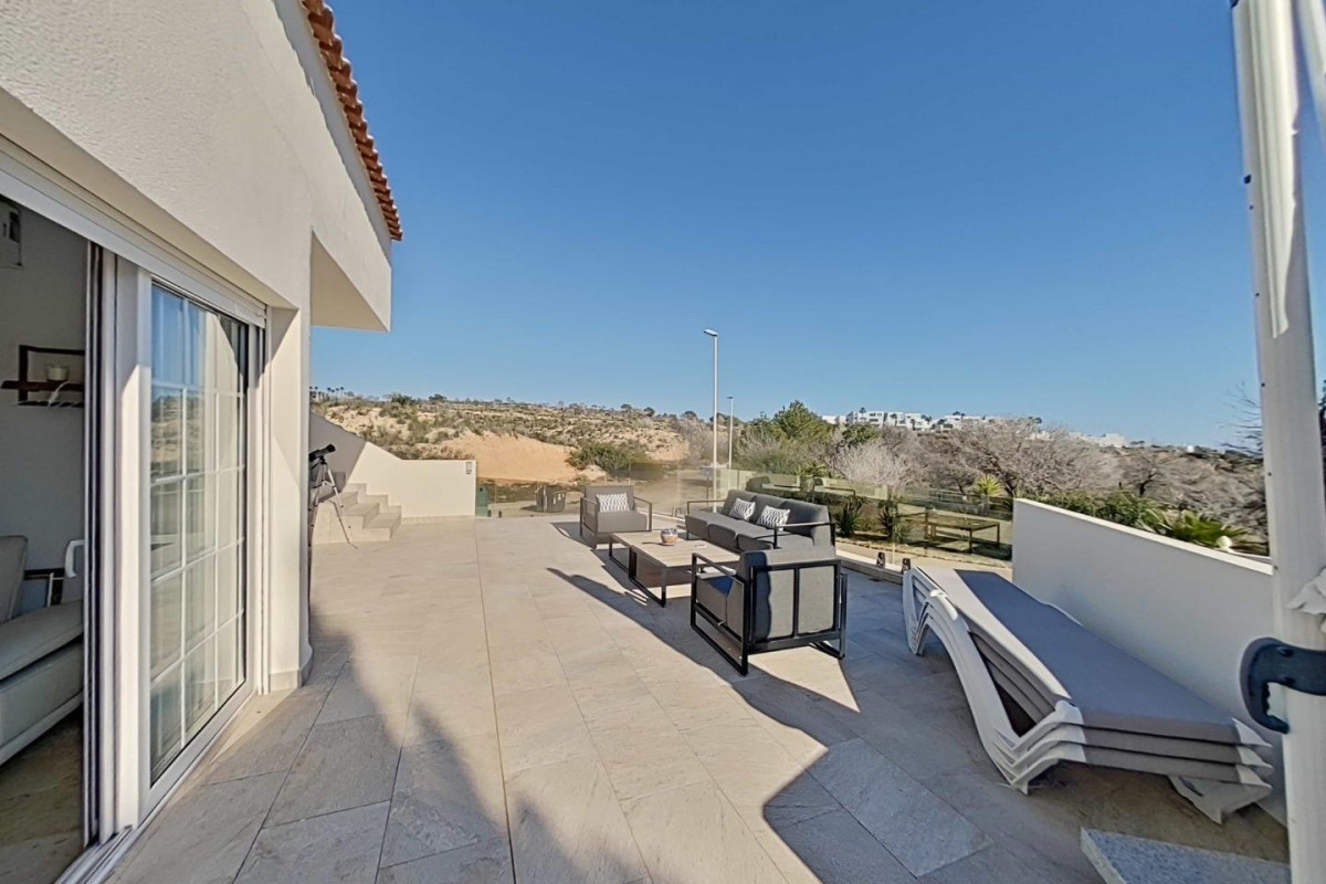 Herverkoop - Villa - Orihuela Costa - Lomas de Campoamor-Las Ramblas