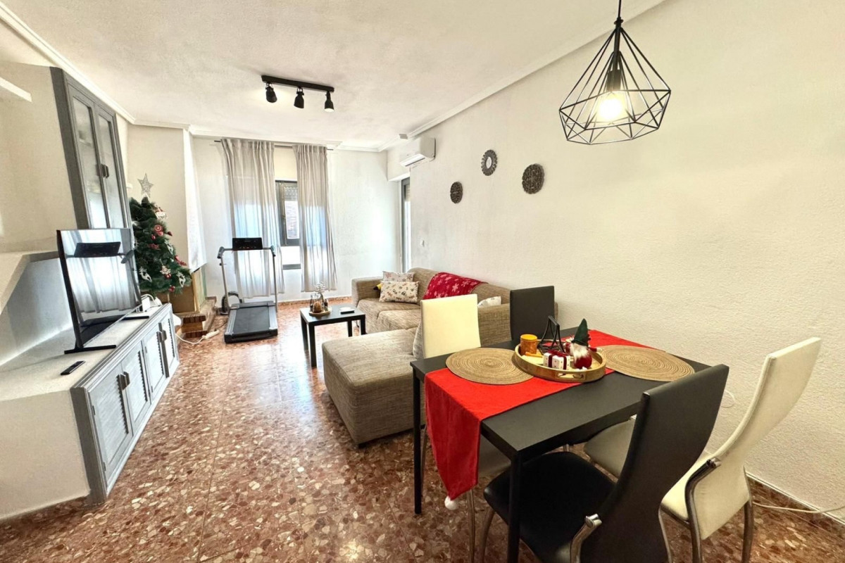 Herverkoop - Appartement  - Almoradí