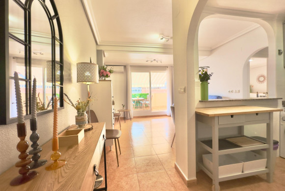 Herverkoop - Appartement  - Torrevieja - La Mata pueblo