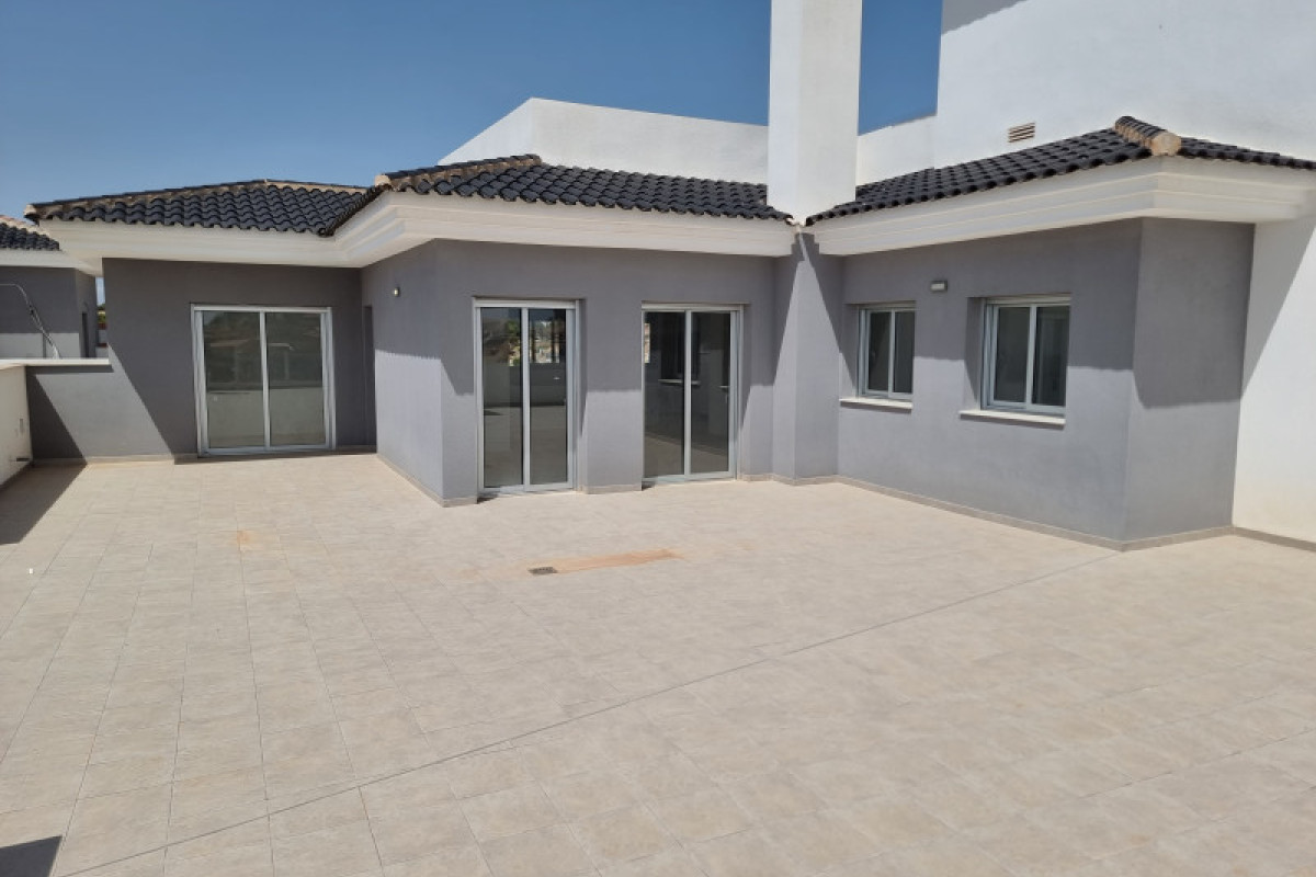 Nouvelle construction - Áticos - Orihuela - 03189, Calle Malvinas