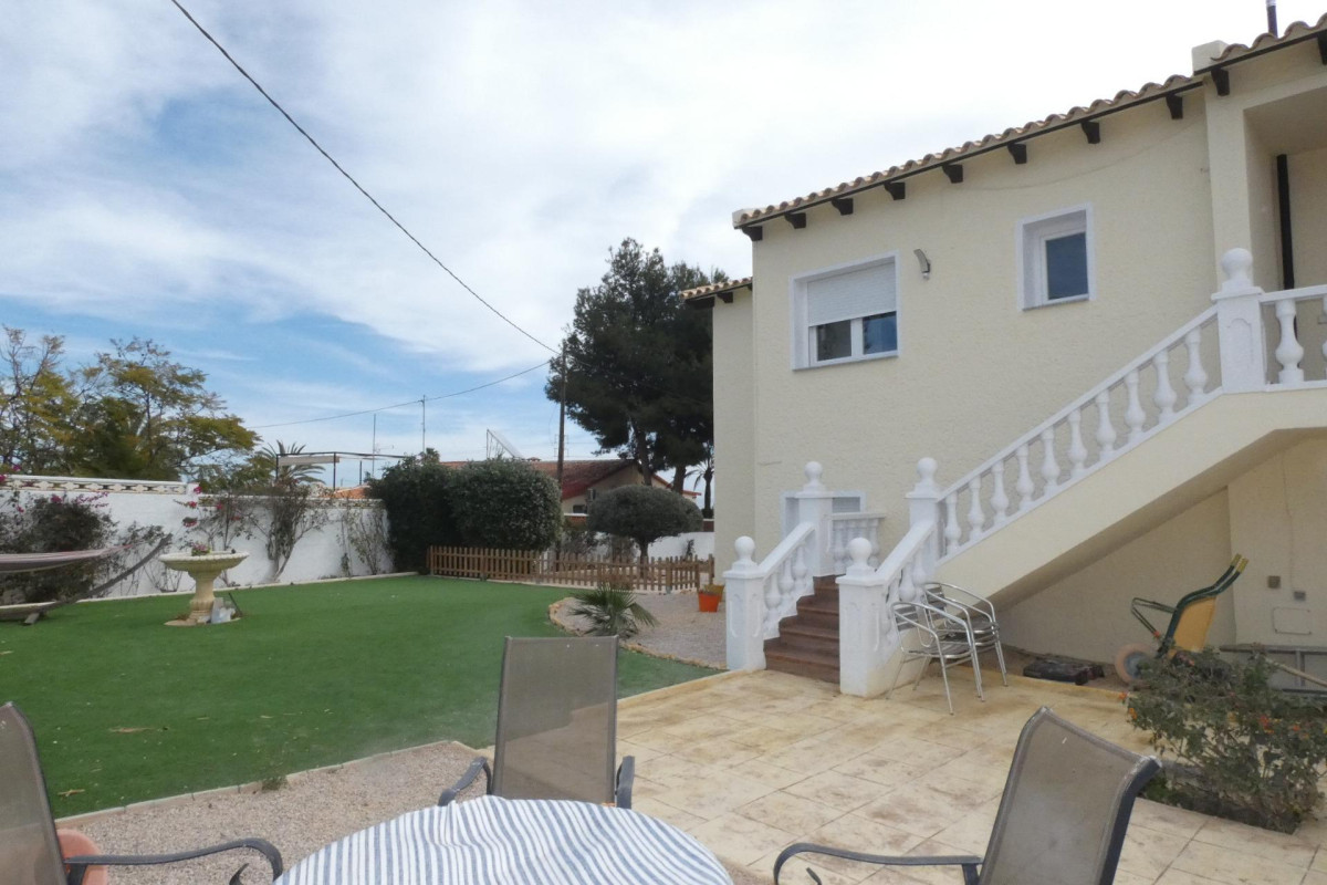 Resale - Villa - Alfaz del Pi - El Albir