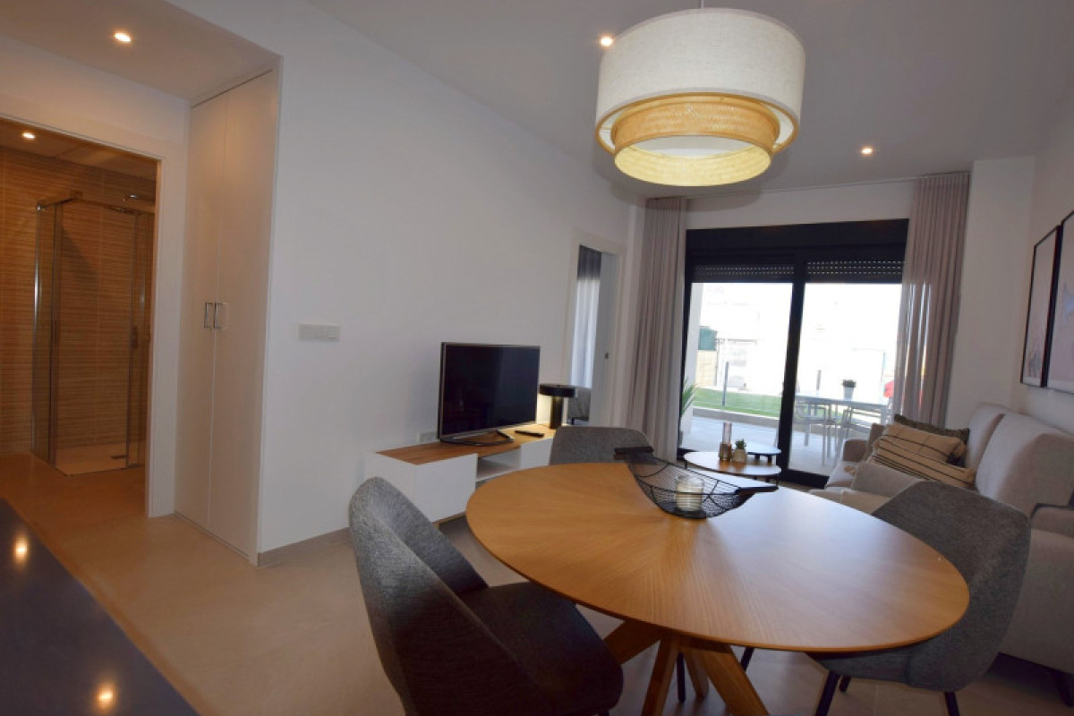 Obra nueva - Bajos - Torrevieja - 03188