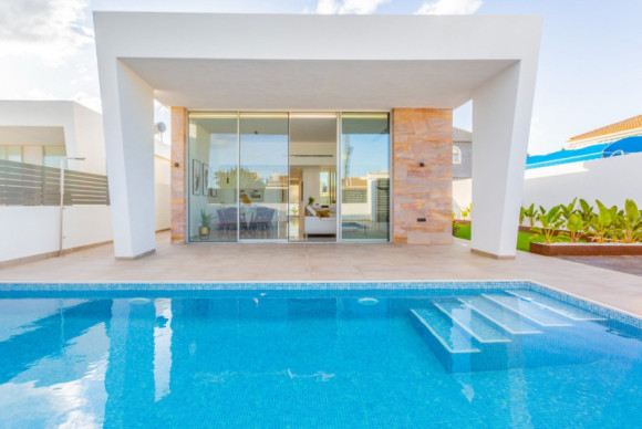 Nieuwbouw - Villas - Torrevieja - 03186