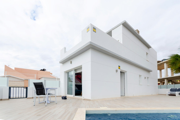 Nieuwbouw - Villas - Torrevieja - 03184