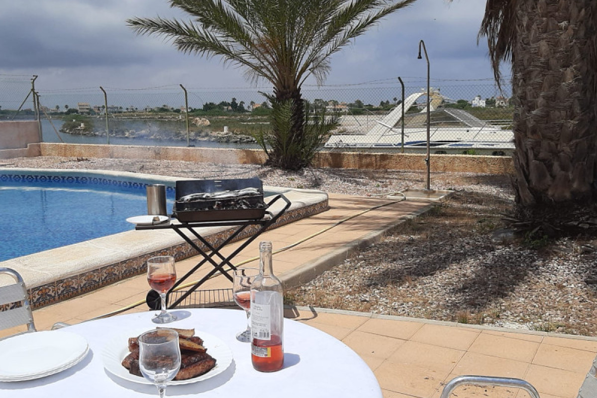 Obra nueva - Villas - La Manga del Mar Menor - 30380