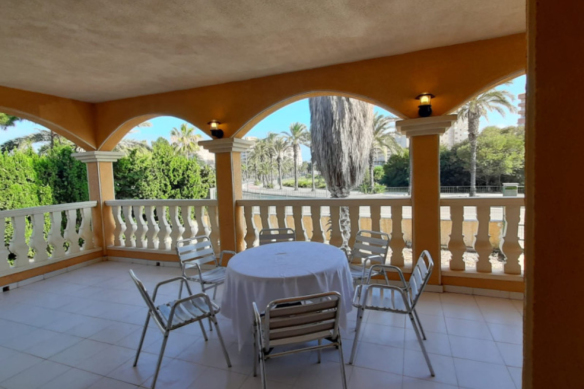 Obra nueva - Villas - La Manga del Mar Menor - 30380