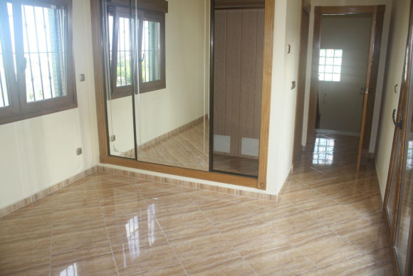 Obra nueva - Villas - Torrevieja - 03185