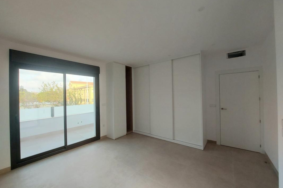 Nieuwbouw - Adosados - San Pedro del Pinatar - 30740