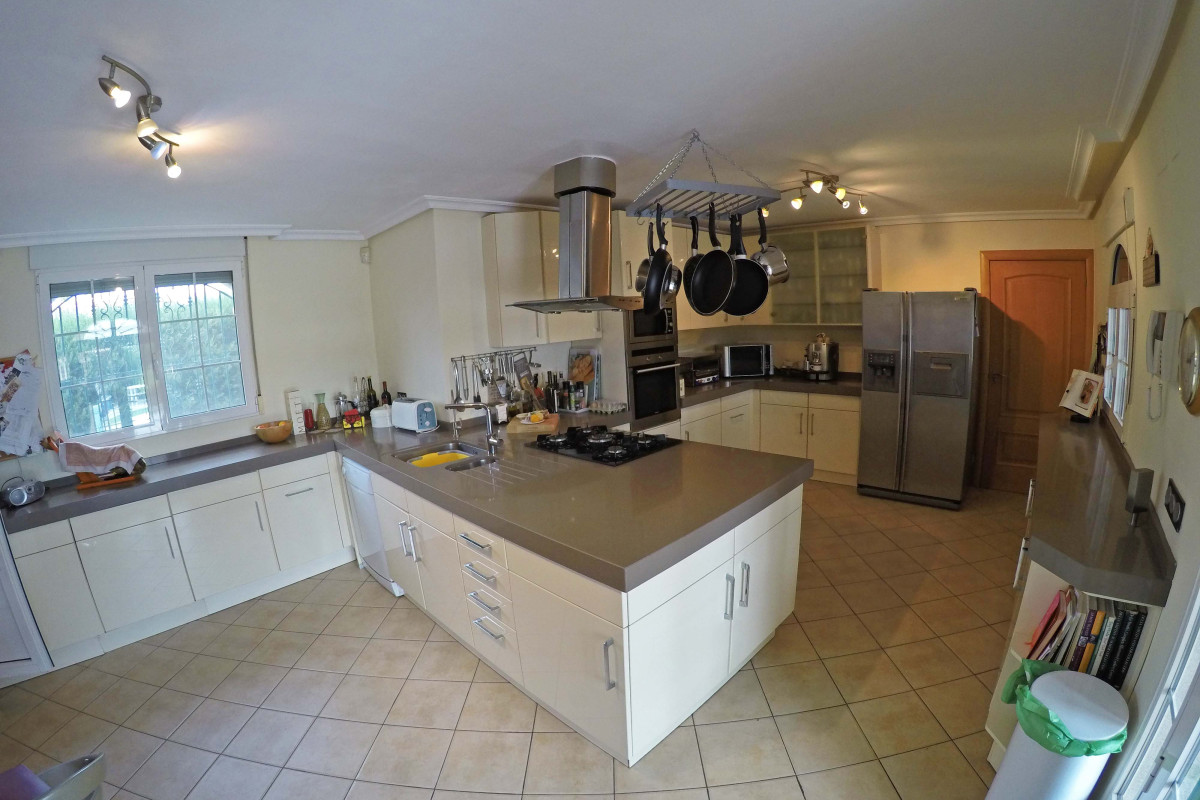 Herverkoop - Villa Te Koop - Torrevieja - El Chaparral