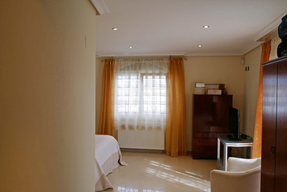 Herverkoop - Villa Te Koop - Torrevieja - El Chaparral