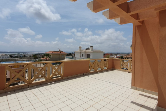 Reventa - Villa Detached - Ciudad Quesada