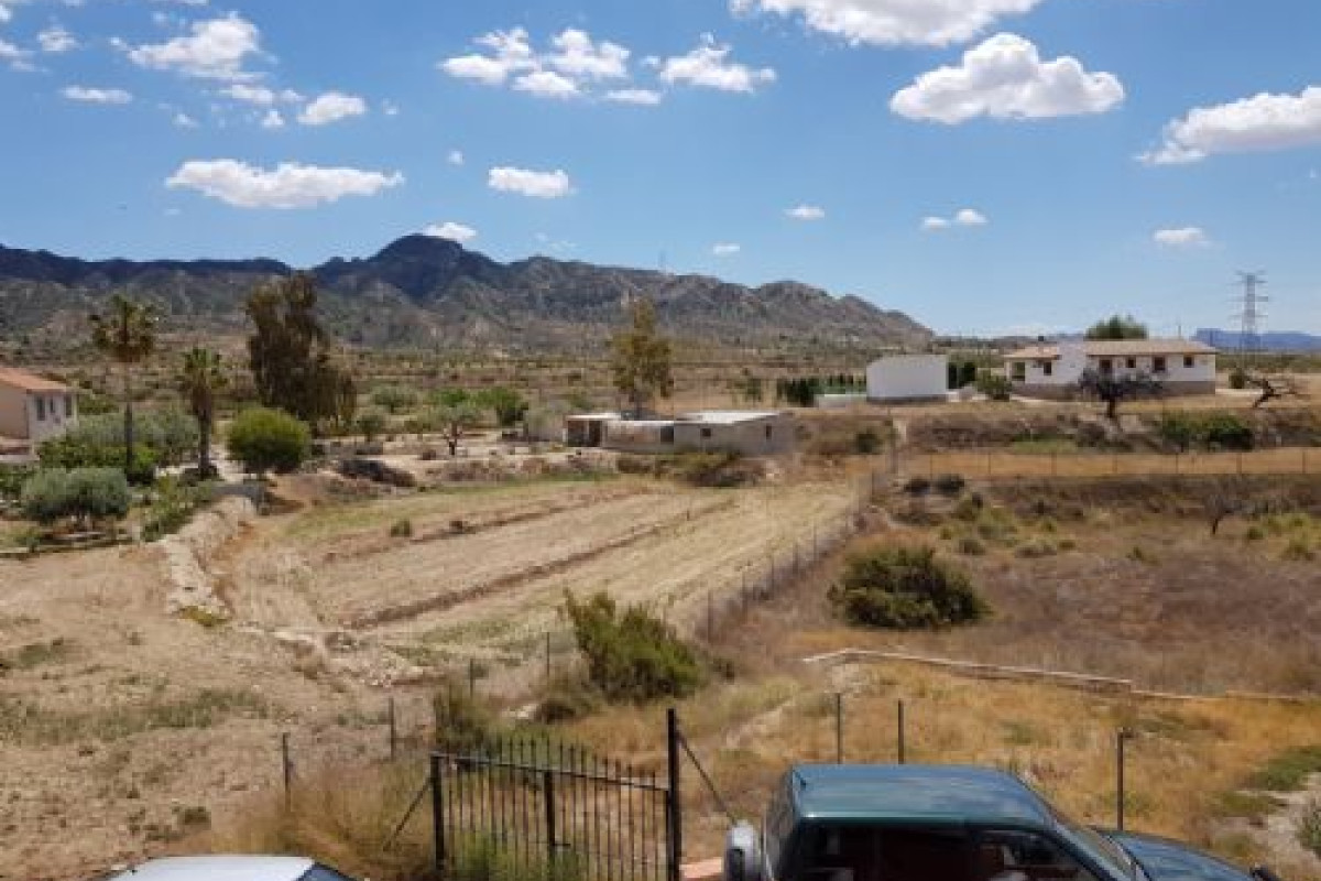 Herverkoop - Landelijke woning - ABANILLA