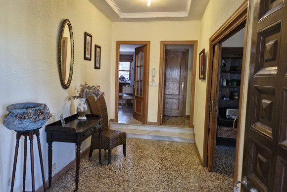 Resale - Country House - Elche