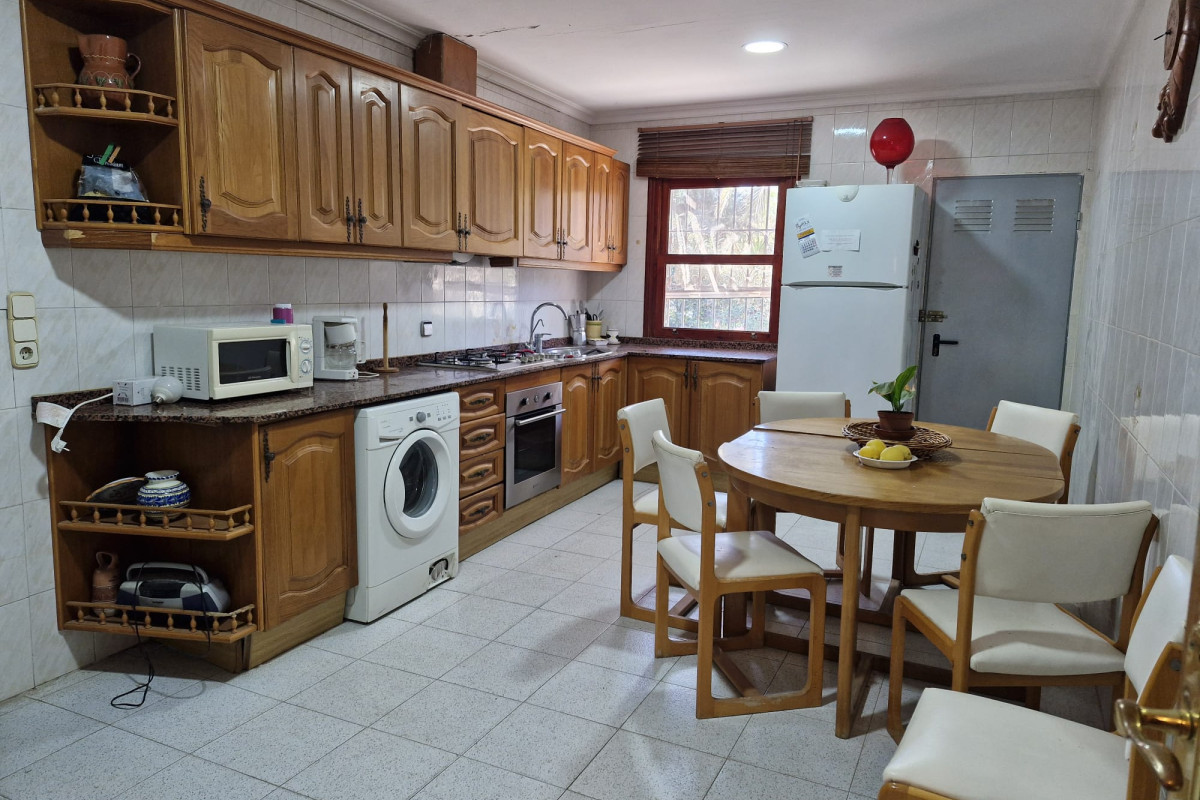 Resale - Country House - Elche