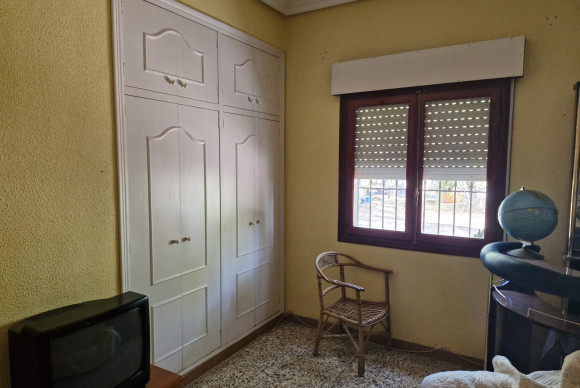 Resale - Country House - Elche