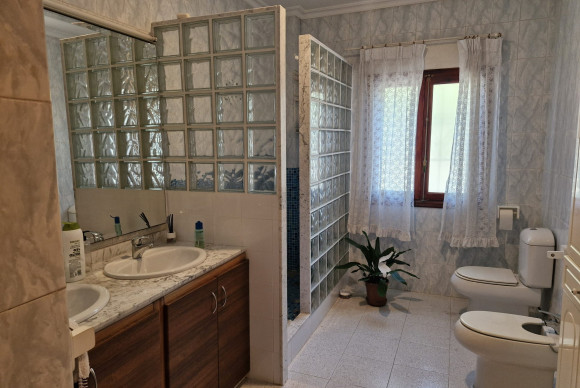 Resale - Country House - Elche