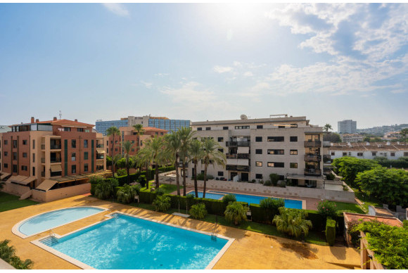 Herverkoop - Apartment / flat - Denia - Port