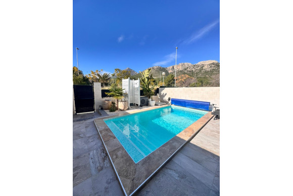 Revente - Maison de ville - Polop