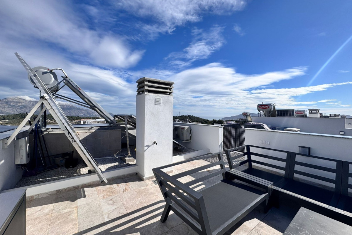 Revente - Maison de ville - Polop