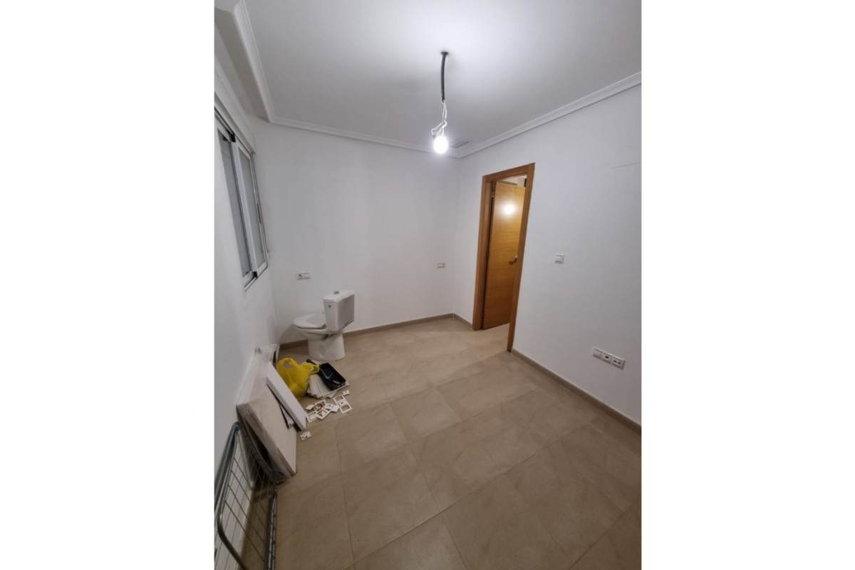 Reventa - Apartamento / piso - Torrevieja