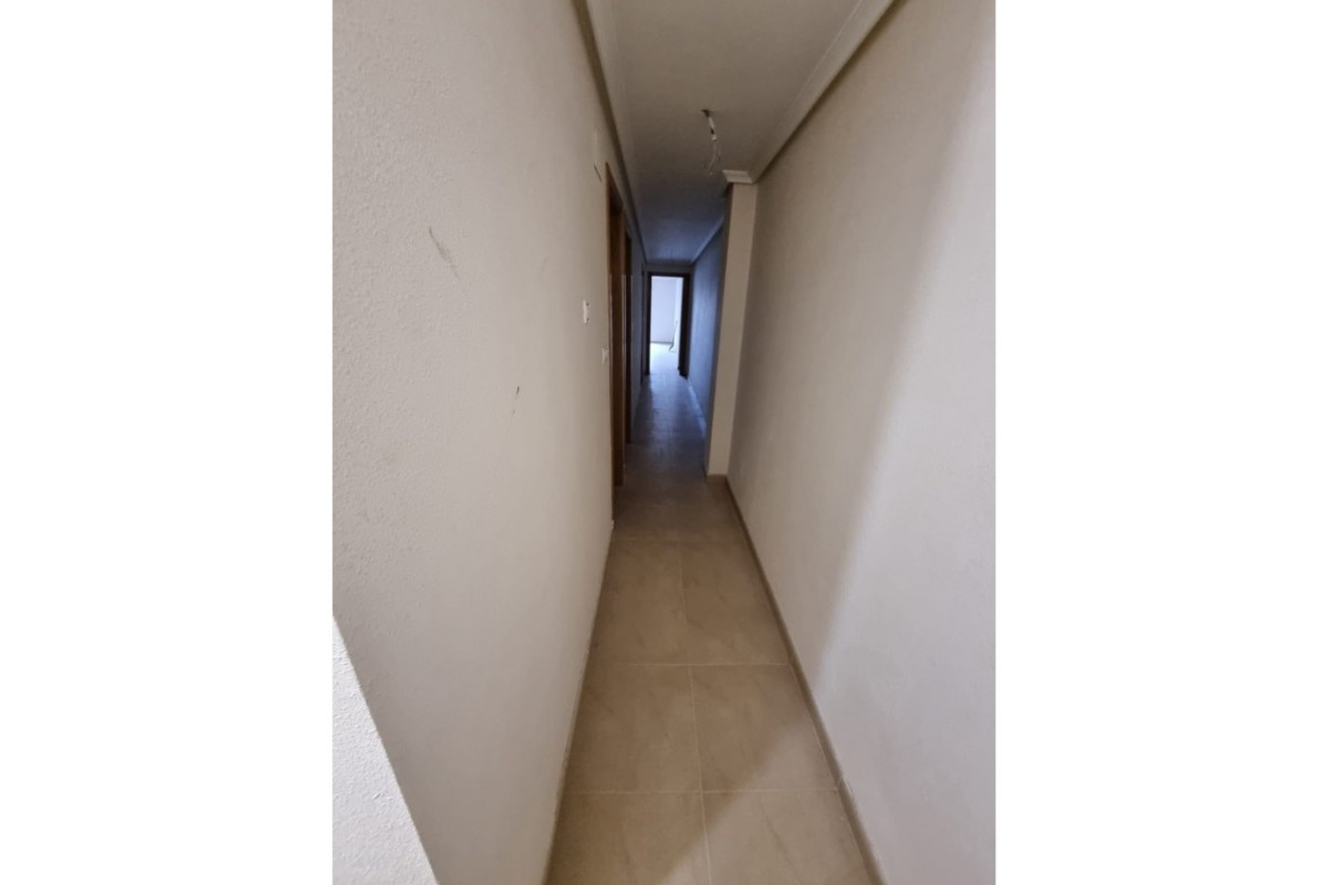 Reventa - Apartamento / piso - Torrevieja