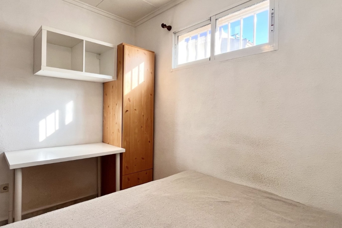 Reventa - Adosado - Torrevieja - La Siesta - El Salado -  Torreta