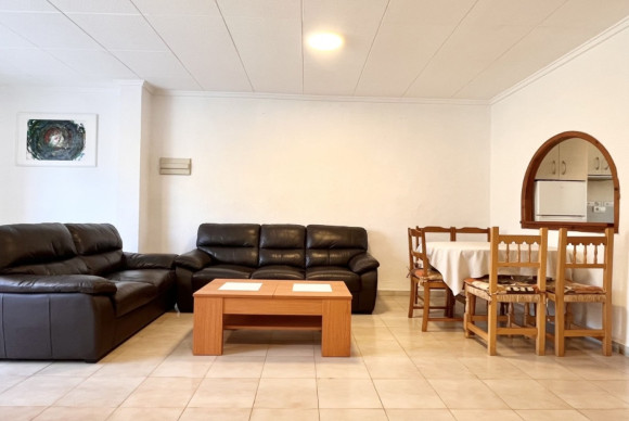 Reventa - Adosado - Torrevieja - La Siesta - El Salado -  Torreta