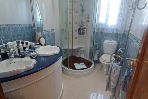 Herverkoop - Villa - Orihuela Costa