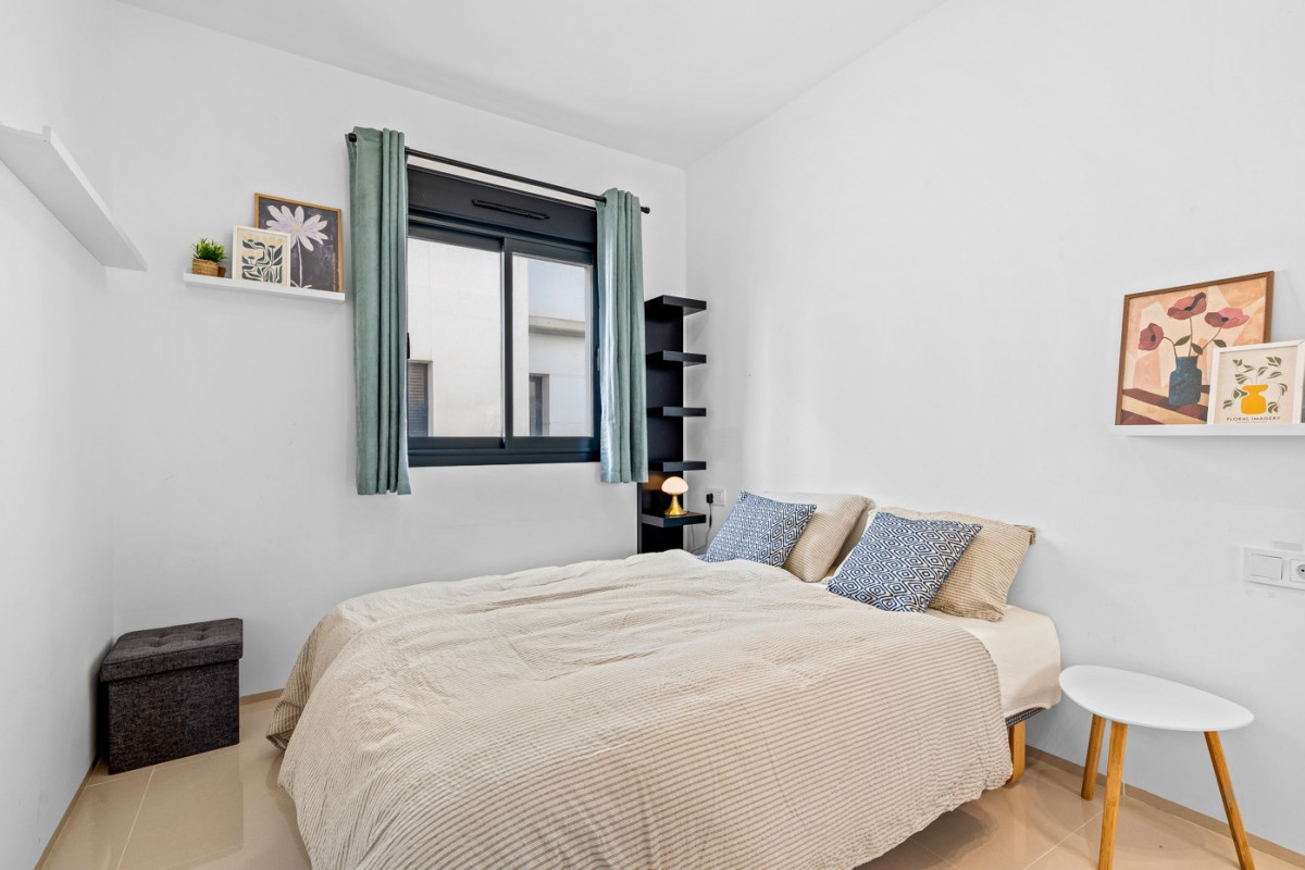 Reventa - Casa semi independiente - Ciudad Quesada - Lo Marabu - Doña Pepa 2