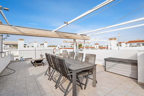 Reventa - Casa semi independiente - Ciudad Quesada - Lo Marabu - Doña Pepa 2