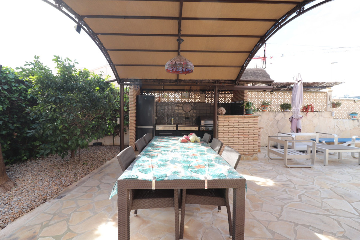 Herverkoop - Vrijstaande Villa - Ciudad Quesada - Atalayas