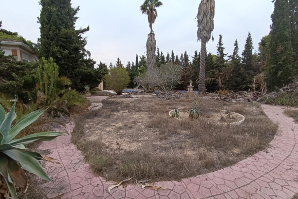 Reventa - Country House - LA MARINA