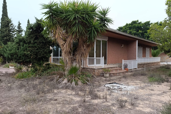 Reventa - Country House - LA MARINA