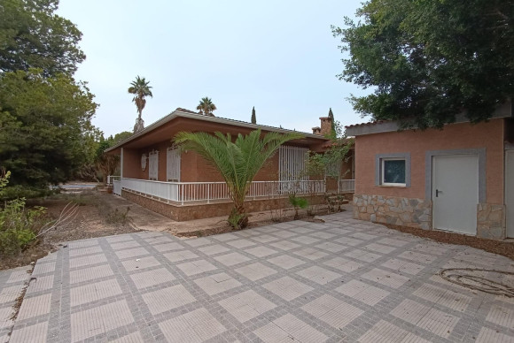 Reventa - Country House - LA MARINA