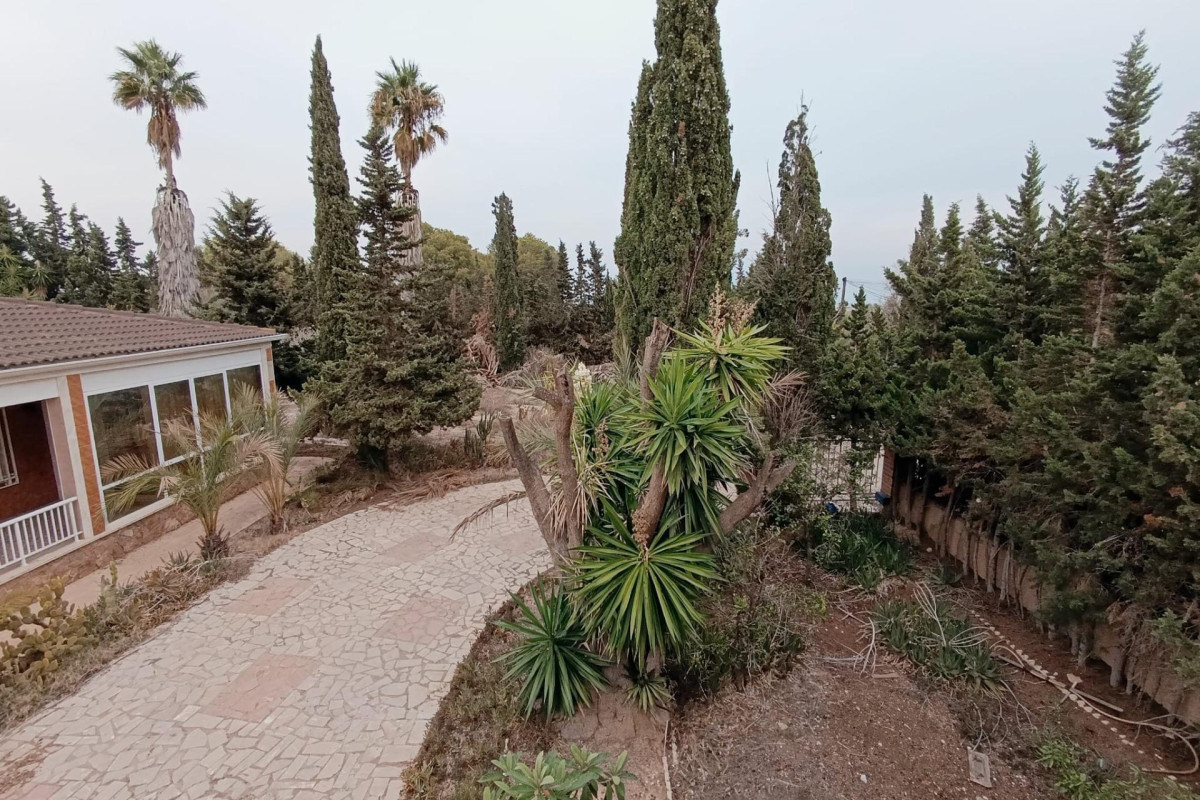 Reventa - Country House - LA MARINA