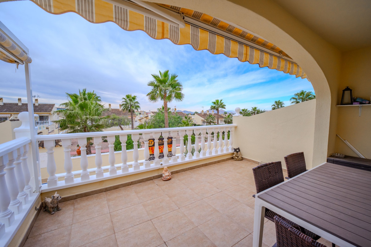 Herverkoop - Half Vrijstaande Woning - Benijofar - Benimar