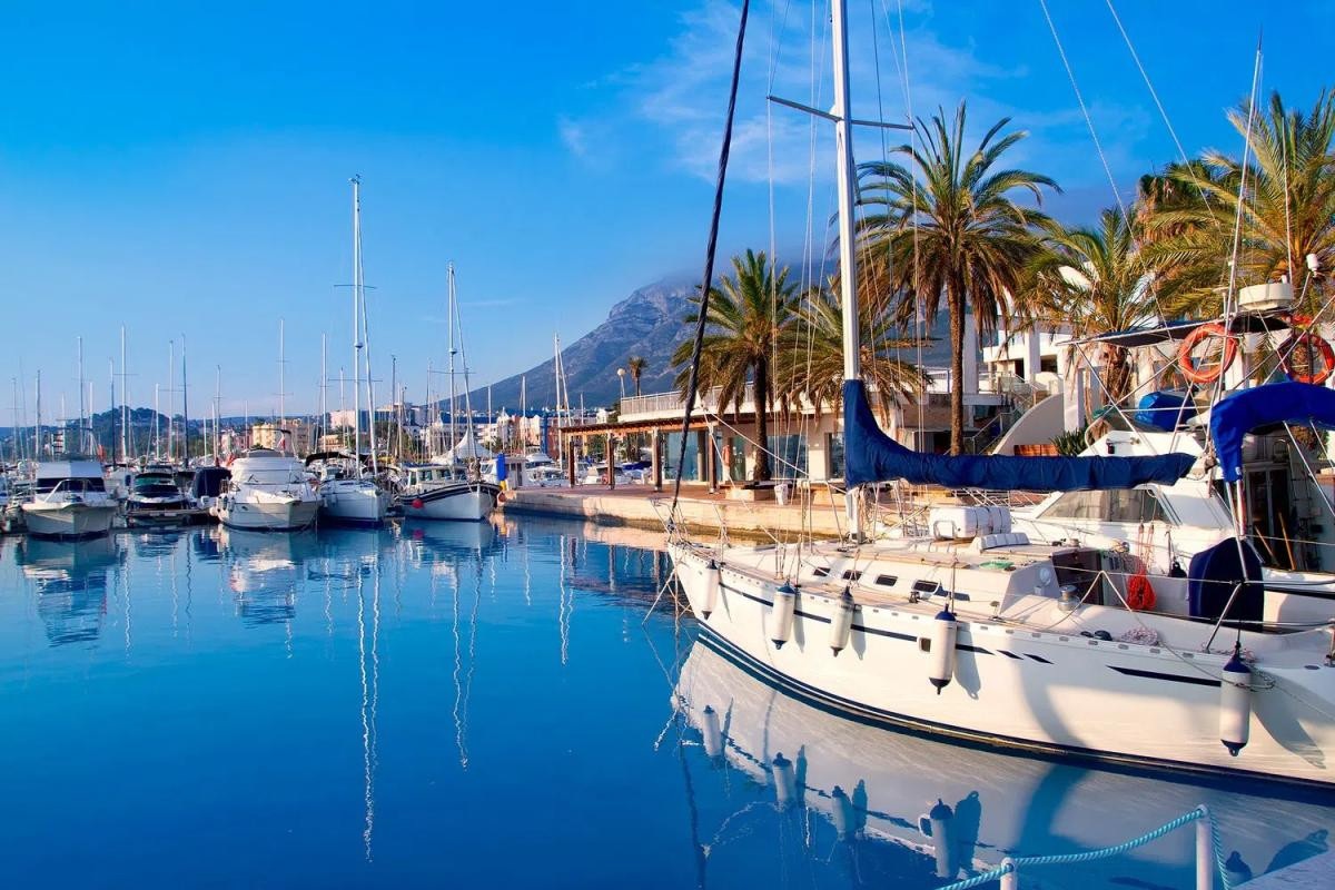 Nieuwbouw - Adosados - Denia - Calle Riu Vernissa, 31