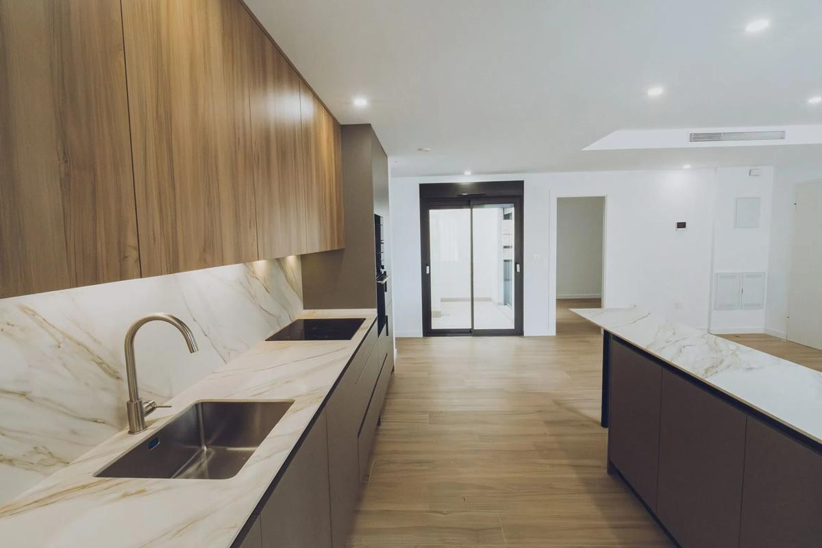 Obra nueva - Apartamentos - Redovan - Calle Antonio Machado, 19