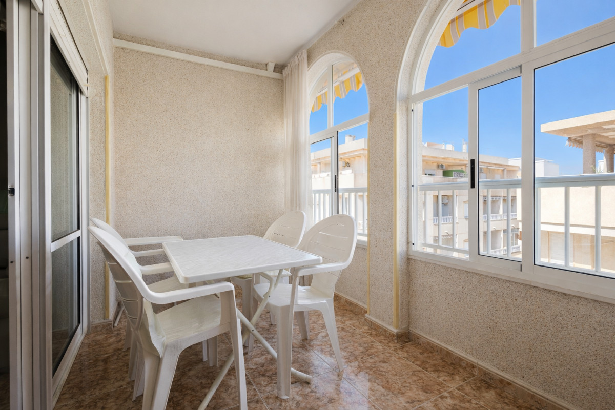 Herverkoop - Appartement  - Torrevieja - Playa del Acequión