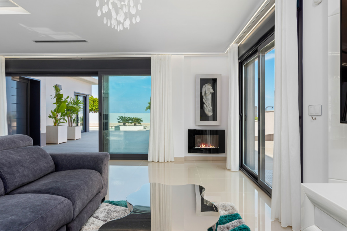 Herverkoop - Vrijstaande Villa - San Miguel de Salinas - Las Comunicaciones