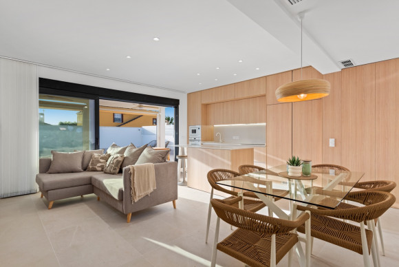 Herverkoop - Vrijstaande Villa - Torrevieja - El Chaparral