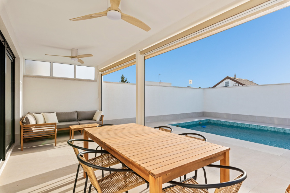 Herverkoop - Vrijstaande Villa - Torrevieja - El Chaparral