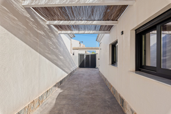Herverkoop - Vrijstaande Villa - Torrevieja - El Chaparral